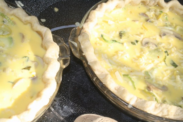 Two perfect un-baked summer veggie quiches ;)